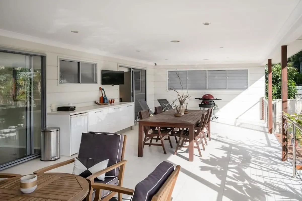 Holiday home Moffat Beach, Large Families & Friends Unite Here! Caloundra